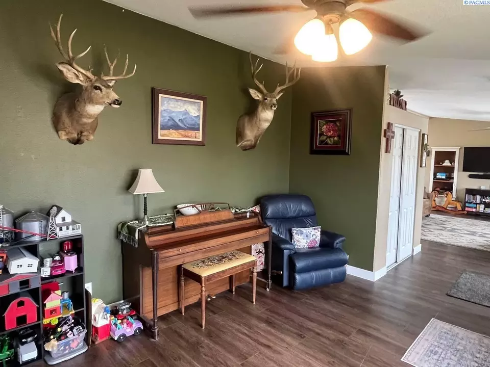  61610 N Whan Rd, Benton City, WA 99320 photo 14