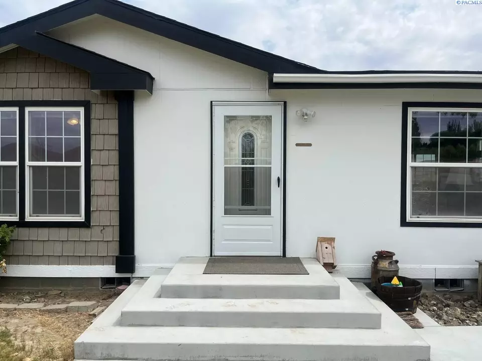  61610 N Whan Rd, Benton City, WA 99320 photo 1
