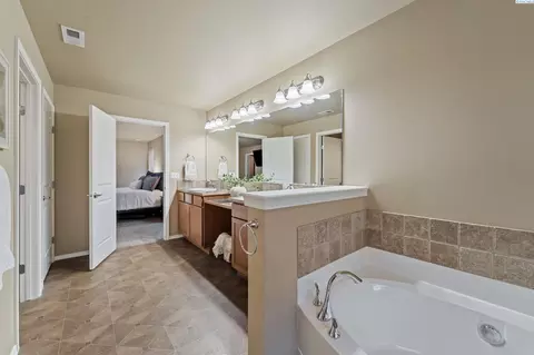 4517 NW Commons Dr, Pasco, WA 99301 photo 35