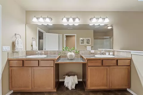 4517 NW Commons Dr, Pasco, WA 99301 photo 31