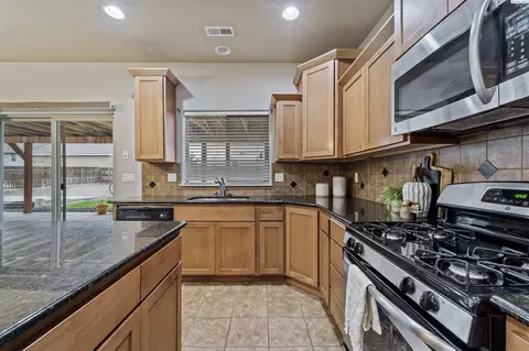 4517 NW Commons Dr, Pasco, WA 99301 photo 11