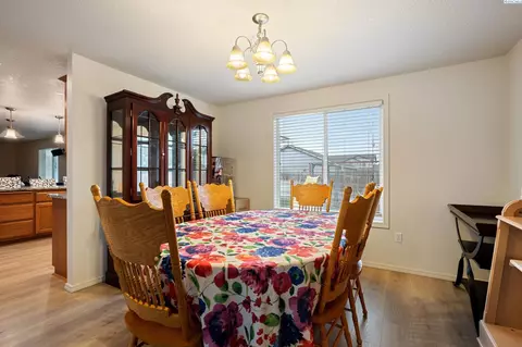 6102 Rocket Ln, Pasco, WA 99301 photo 12