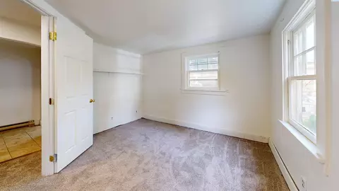 Bedroom - 925 NE D St, Pullman, WA 99163 photo 4 of 4
