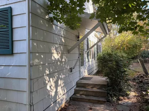 Exterior - 635 NE Michigan St, Pullman, WA 99163 photo 7 of 7