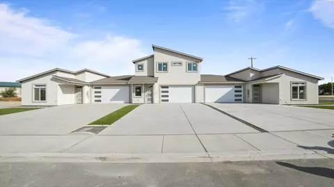 1101 Fairhaven Loop, Richland, WA 99352