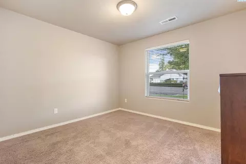 7906 Ruby Ct, Pasco, WA 99301 photo 18