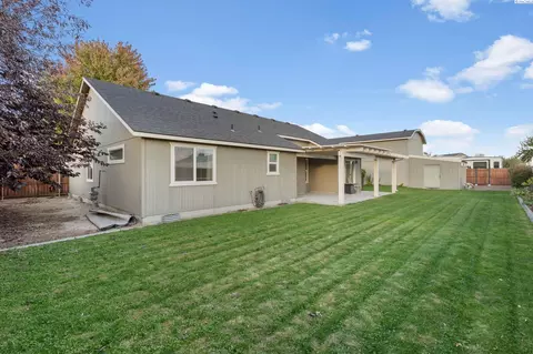 7906 Ruby Ct, Pasco, WA 99301 photo 29