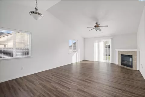 6408 Three Rivers Dr, Pasco, WA 99301 photo 13