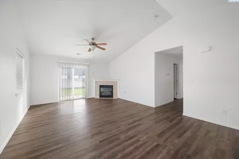 6408 Three Rivers Dr, Pasco, WA 99301 photo 10