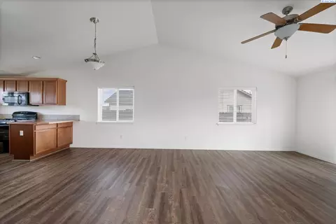 6408 Three Rivers Dr, Pasco, WA 99301 photo 9