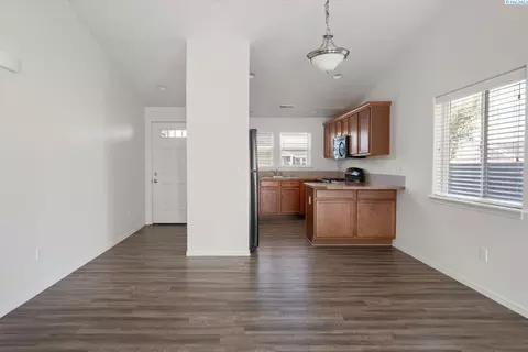 6408 Three Rivers Dr, Pasco, WA 99301 photo 5