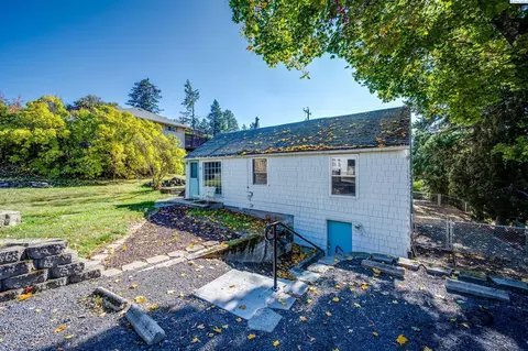 337 NW True St, Pullman, WA 99163 photo 2