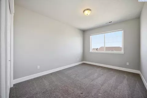 5822 Tyre Dr, Pasco, WA 99301 photo 29