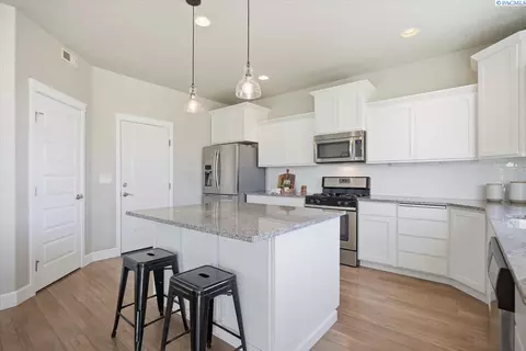 5822 Tyre Dr, Pasco, WA 99301 photo 13