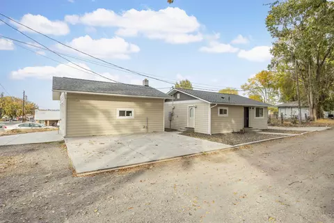 1330 Louisiana Ave, Richland, WA 99352