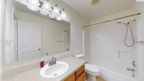 1020 NW El Dorado Dr, Pullman, WA 99163 photo 16