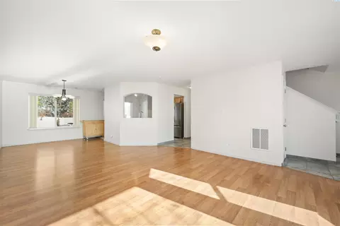 1020 NW El Dorado Dr, Pullman, WA 99163 photo 4