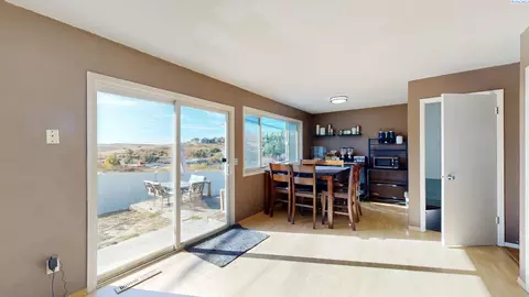 215 SE Crestview, Pullman, WA 99163 photo 7