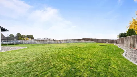 3810 Meadow View Ct, Pasco, WA 99301 photo 35