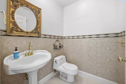 1709 N Road 80, Pasco, WA 99301 photo 24