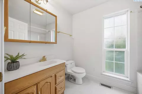 1709 N Road 80, Pasco, WA 99301 photo 20