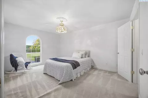 1709 N Road 80, Pasco, WA 99301 photo 21