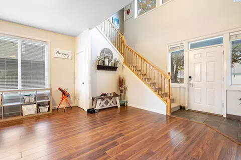 Entry Way - 5616 Taft Dr, Pasco, WA 99301 photo 3 of 7