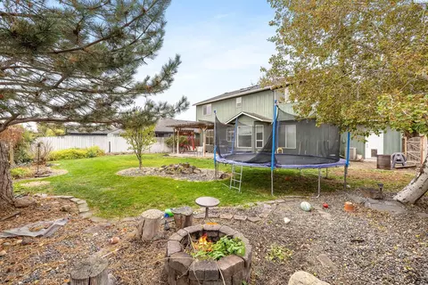 Exterior - 5616 Taft Dr, Pasco, WA 99301 photo 4 of 6