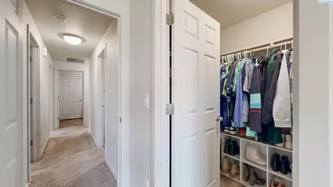907 E Cascade St, Othello, WA 99344 photo 16