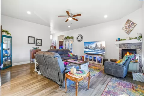 Other - 6014 Cotswold Ln, Pasco, WA 99301 photo 1 of 7
