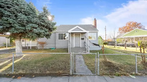 720 W Sylvester St, Pasco, WA 99301 photo 3