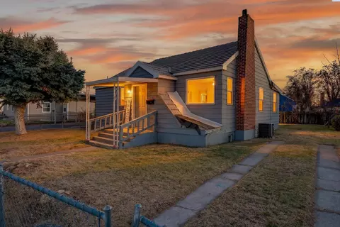 720 W Sylvester St, Pasco, WA 99301 photo 2