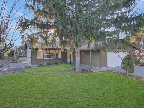 103003 E Vaca Rd, Kennewick, WA 99338 photo 2