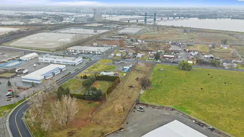 1526 E 3rd Ave, Kennewick, WA 99336