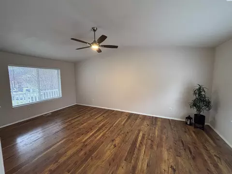 1945 NW Valhalla Dr, Pullman, WA 99163 photo 3