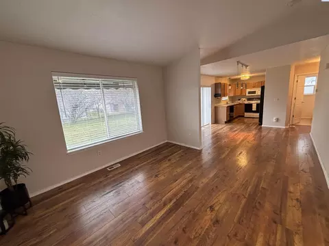 1945 NW Valhalla Dr, Pullman, WA 99163 photo 4