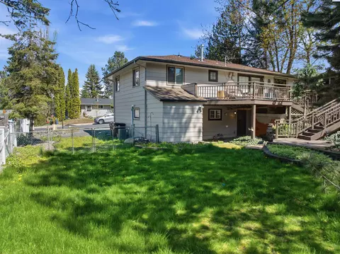 Exterior - 1835 NW Turner Dr, Pullman, WA 99163 photo 2 of 11
