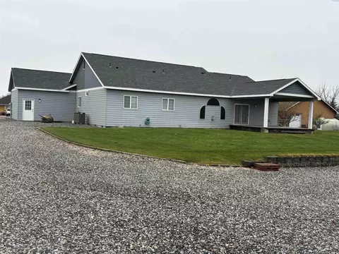 3004 Rd 56, Pasco, WA 99301 photo 2