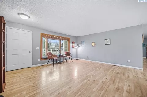 2416 Road 60, Pasco, WA 99301 photo 9