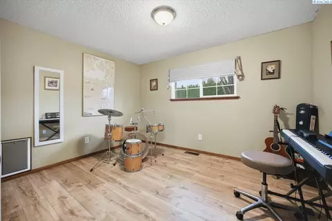 2416 Road 60, Pasco, WA 99301 photo 25