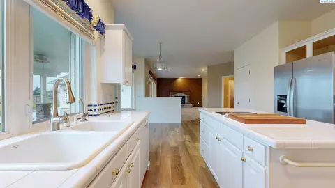 12516 Eagle Reach Ct, Pasco, WA 99301 photo 10