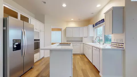 12516 Eagle Reach Ct, Pasco, WA 99301 photo 12