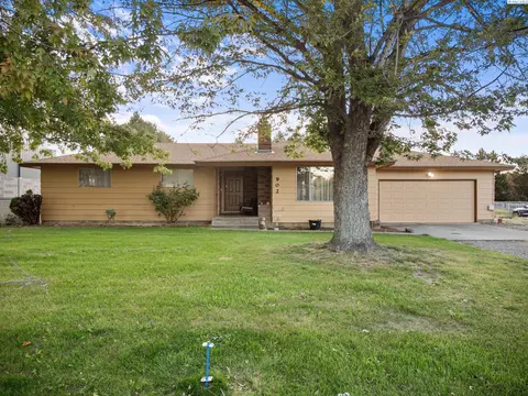 902 S Kellogg, Kennewick, WA 99336