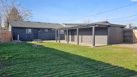 1403 N 16th Ave, Pasco, WA 99301 photo 17