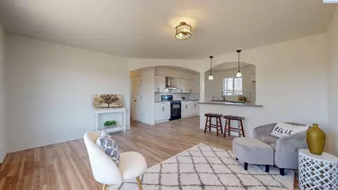 1403 N 16th Ave, Pasco, WA 99301 photo 4
