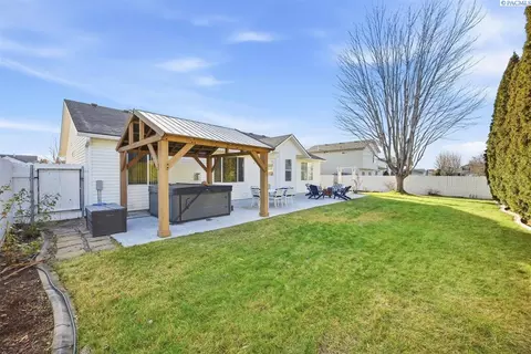 8415 Lancaster Dr, Pasco, WA 99301 photo 29
