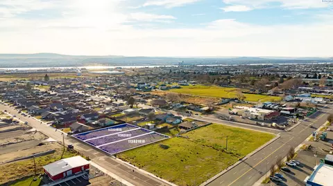 124 S Cedar Ave, Pasco, WA 99301 photo 7