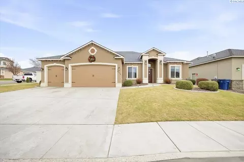 4278 S Zillah St, Kennewick, WA 99337