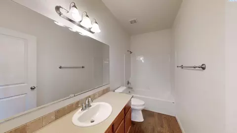 Bath - 1420 SW Panorama, Pullman, WA 99163 photo 1 of 3