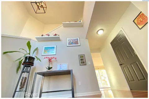 1506 NW Canyon View Dr, Pullman, WA 99163 photo 3